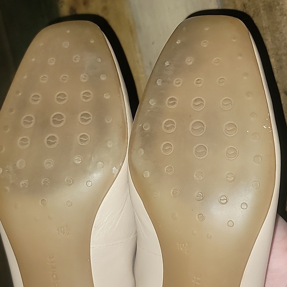 Easy Spirit Esobara Block Heeled Pumps - Picture 8 of 9